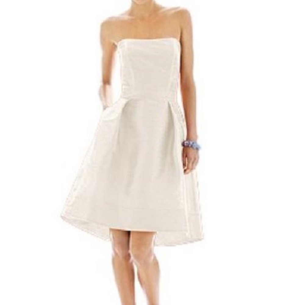 Alfred Sung 580...Cocktail Length, Strapless Dress.....Ivory...Size 10 ....NWT